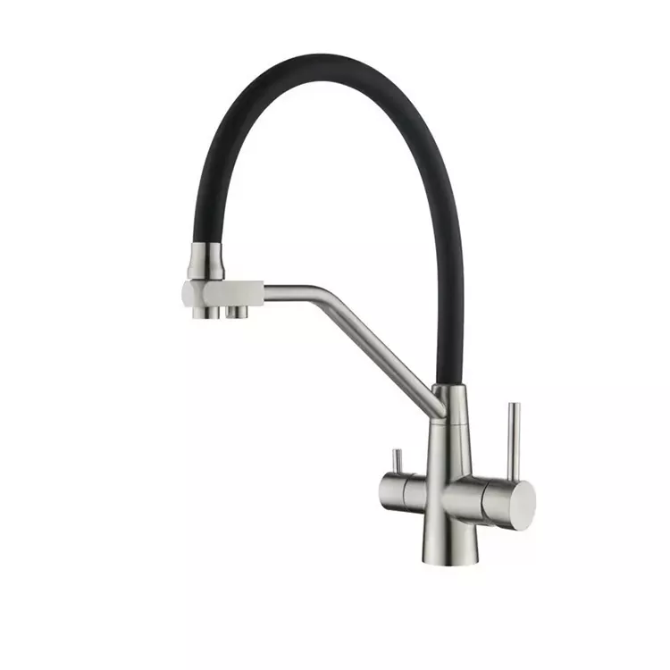ທໍ່ດຶງອອກຊິລິໂຄນ 3-In-1 Faucet ນ້ໍາຮ້ອນແລະເຢັນ